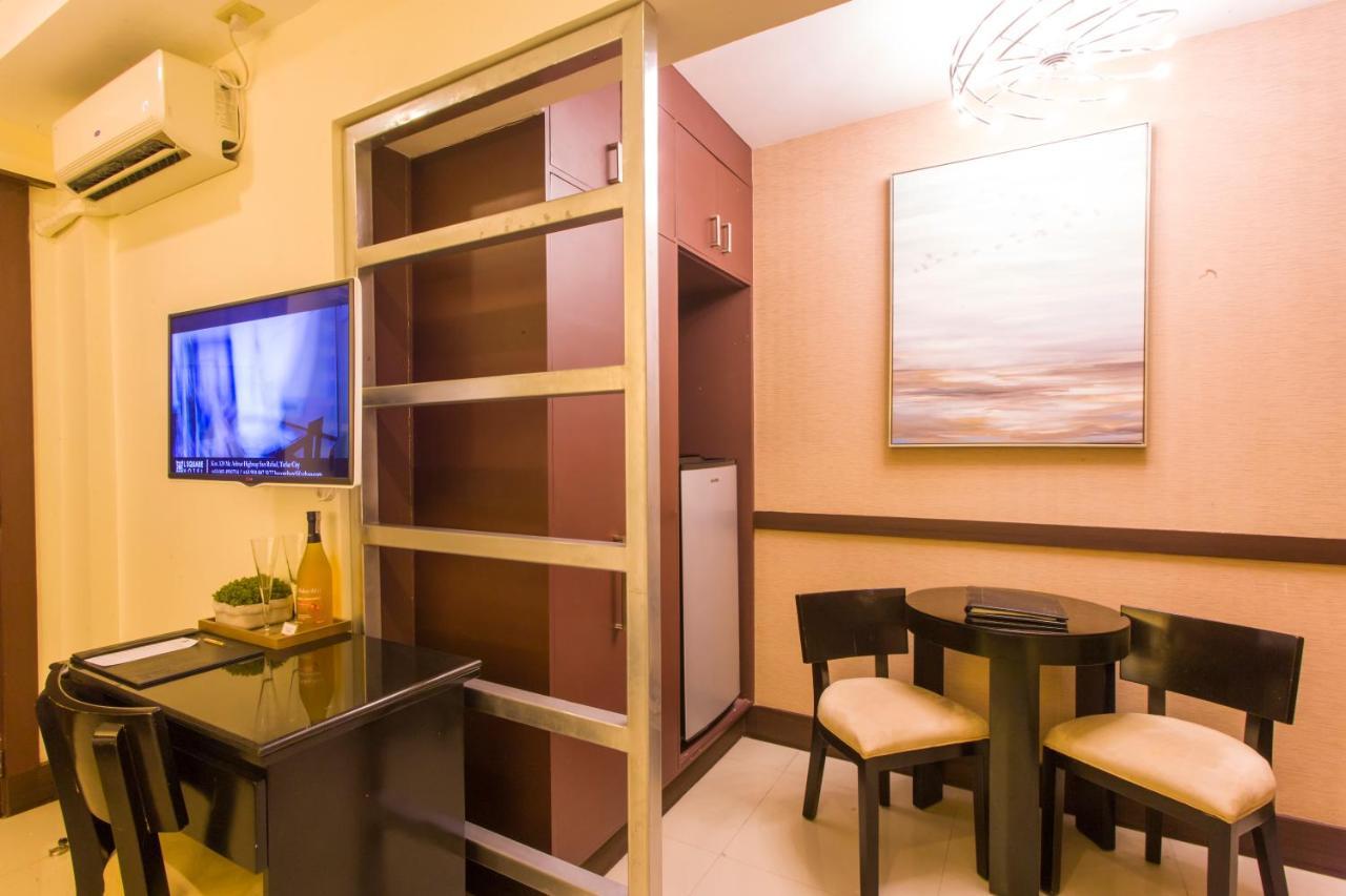 L Square Hotel Tarlac City Exterior photo